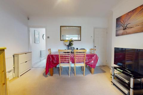 11 Northcote Road, Gravesend, DA11 7BS