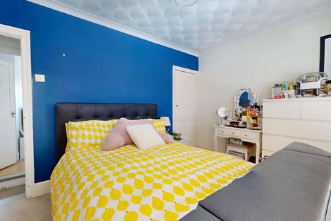 11 Northcote Road, Gravesend, DA11 7BS