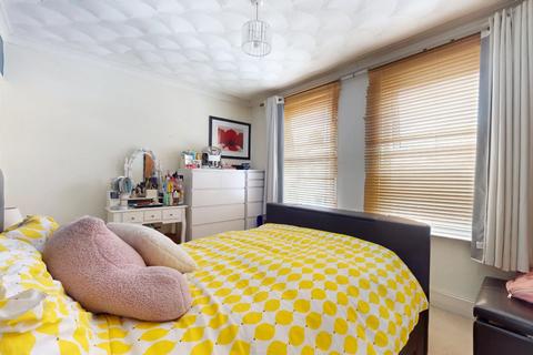 11 Northcote Road, Gravesend, DA11 7BS