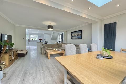 4 bedroom semi-detached house for sale, Spinnaker Mews, Warsash
