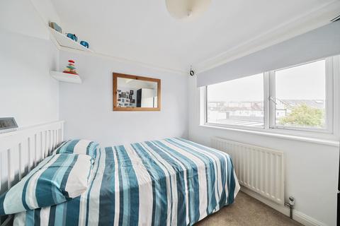 5 Dudley Drive, Ruislip, HA4 6QN
