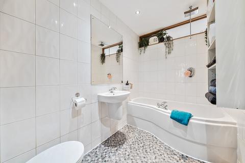 5 Dudley Drive, Ruislip, HA4 6QN