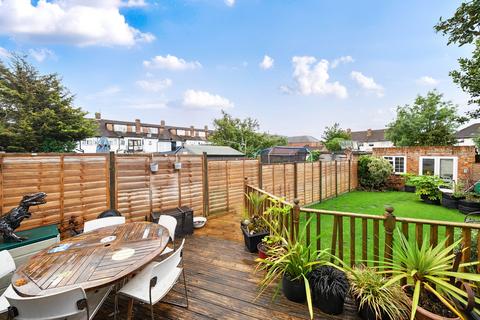 5 Dudley Drive, Ruislip, HA4 6QN