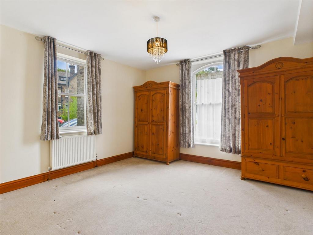 CAM03145 G0-PR0336-STILL009.jpg