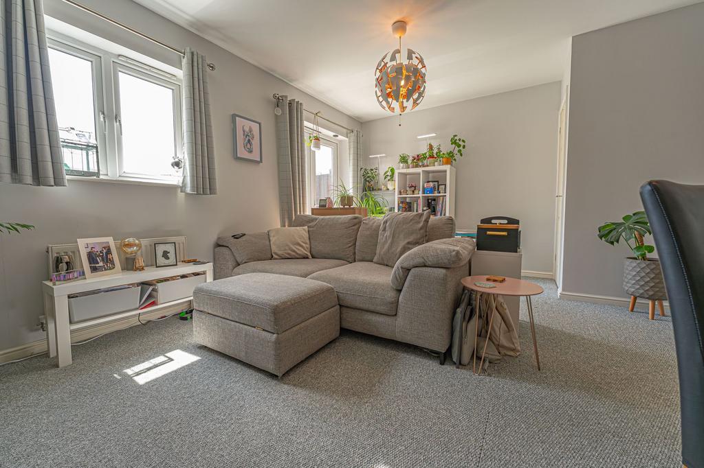 Living/Dining room
