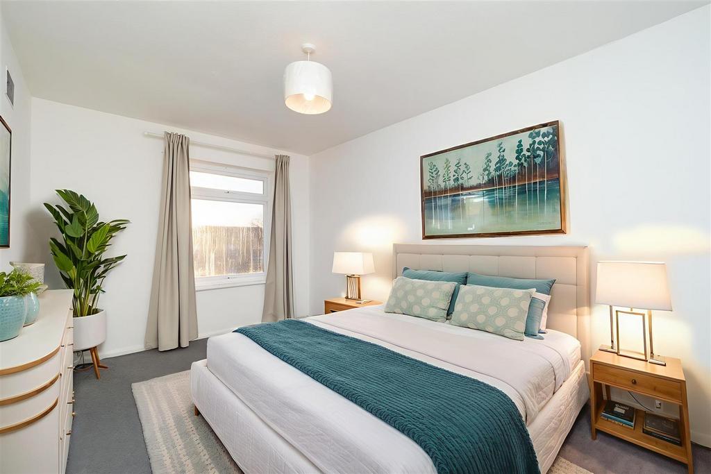 Master-bedroom - Bedroom - Modern - 5.jpg