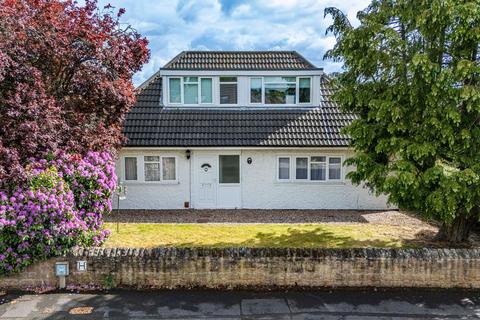 4 bedroom detached bungalow for sale