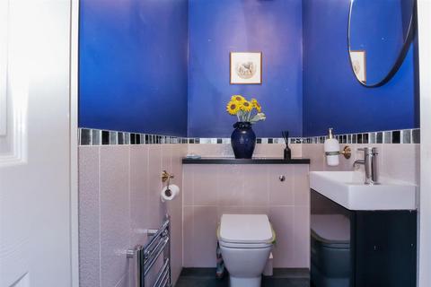 3 bedroom detached house for sale, Kingfisher Drive, Littlehampton BN17