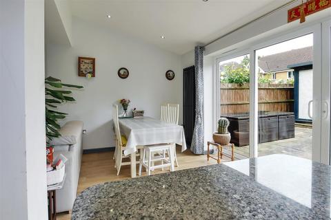 undefined, Kingfisher Drive, Littlehampton BN17