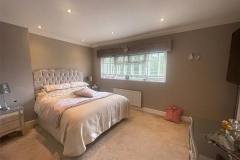 15 Boucher Drive, Northfleet, Gravesend, DA11 7JA