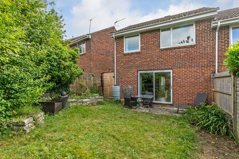 38 May Tree Close, Winchester, SO22 4JE