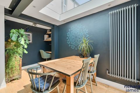 undefined, Belle Vue Road, Old Town, Swindon, SN1