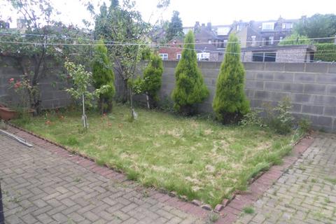 4 bedroom semi-detached house for sale, Baring Avenue, Bradford, West Yorkshire, BD3