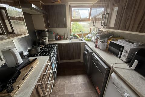 25 Baring Avenue, Bradford, BD3 7ET