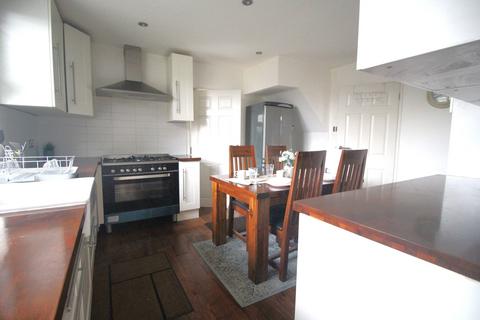 undefined, 17 Raynel Gardens, LS16 6BW