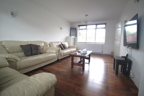 undefined, 17 Raynel Gardens, LS16 6BW