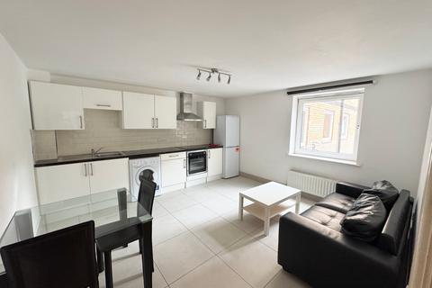 Flat 8, 205 Clarendon Road, Leeds, LS2 9DU