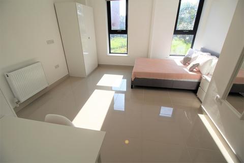 3 bedroom flat to rent, Flat 23A, 59-61 Clarendon Road, LS2 9NZ