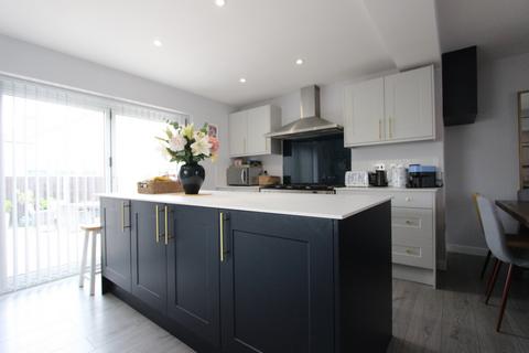 3 bedroom semi-detached house for sale, Rectory Road, Deal, CT14