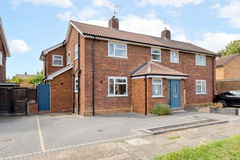 44 Burymead, Stevenage, SG1 4AY