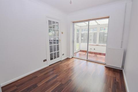 5 Gable Close, Crayford, Dartford, DA1 4AD