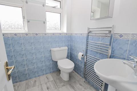 5 Gable Close, Crayford, Dartford, DA1 4AD