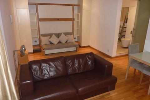 Studio to rent, 10 Hosier Lane, London EC1A