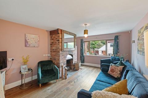 3 bedroom detached house for sale, Lickey Rock, Marlbrook, B60