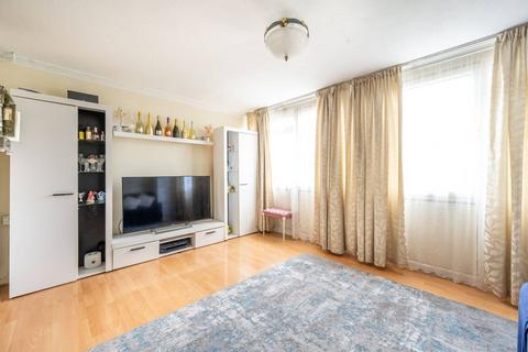 John Barnes Walk, Stratford, London, E15