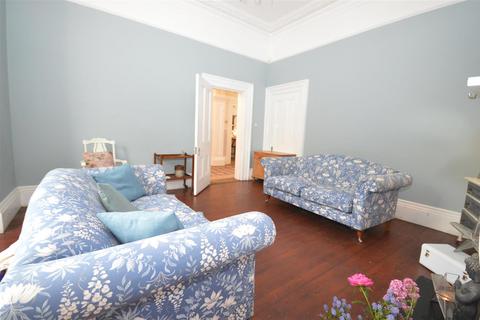 4 bedroom detached house for sale, Lumley Street, Castleford