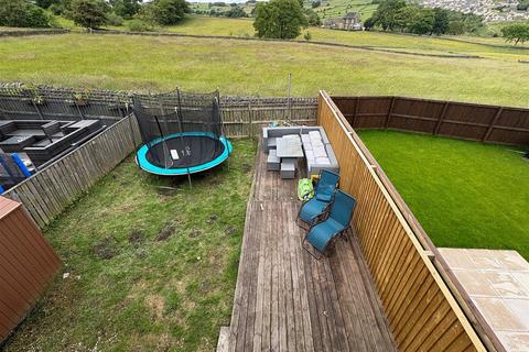 39 Allerton View, Thornton, Bradford, BD13 3AG