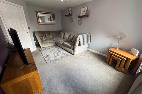 39 Allerton View, Thornton, Bradford, BD13 3AG