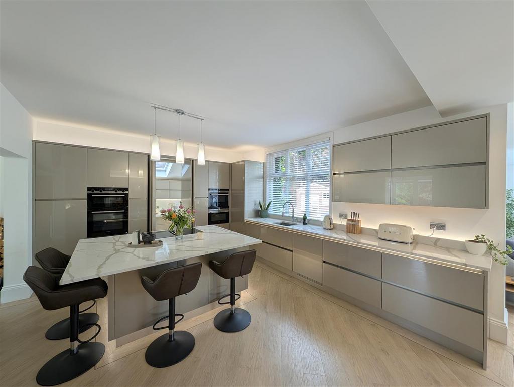 Kitchen, Dining and Garden Room
