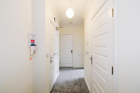 undefined, Hall Lane, Chingford