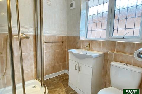 9 Chanterelle Gardens, Wolverhampton, WV4 5SH