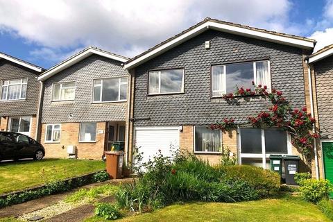 Margeholes, Watford WD19