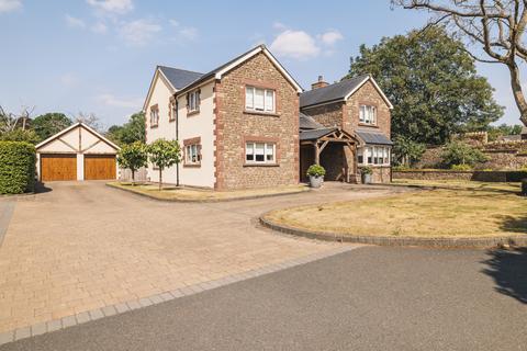 Penyard Holt, Weston Under Penyard, Ross-On-Wye, Herefordshire, HR9