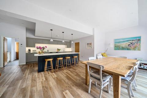4 bedroom detached house for sale, The Common, Godalming GU8
