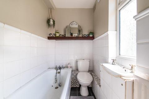 3 bedroom semi-detached house for sale, Dale Road, Crayford