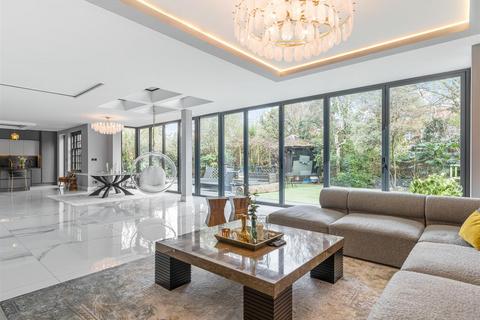 6 bedroom detached house for sale, Manor House Drive, London, NW6