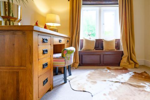 3 bedroom cottage for sale, Hill, Holmfirth HD9