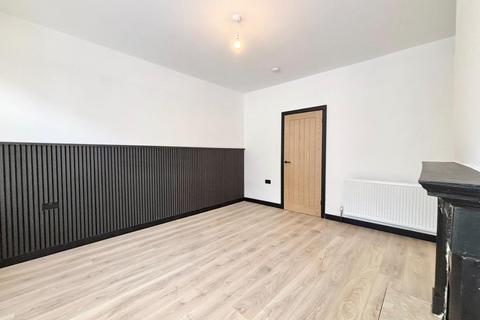 2 bedroom terraced house to rent, Brinckman Street, Barnsley