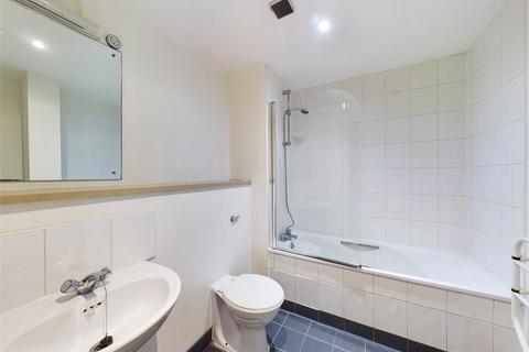 1 bedroom apartment for sale, Upper Park Gate, Bradford, West Yorkshire, BD1