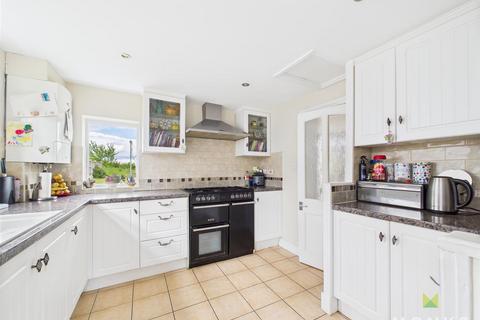 5 bedroom detached house for sale, Gorse Lane, Bayston Hill, Shrewsbury