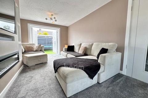 54 Alexander Fleming Avenue, Kilbirnie, KA25 6HD