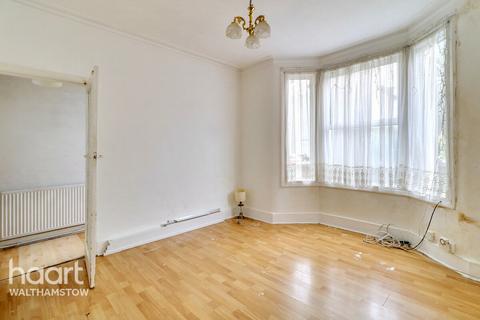 2 bedroom terraced house for sale, Renness Road, Walthamstow