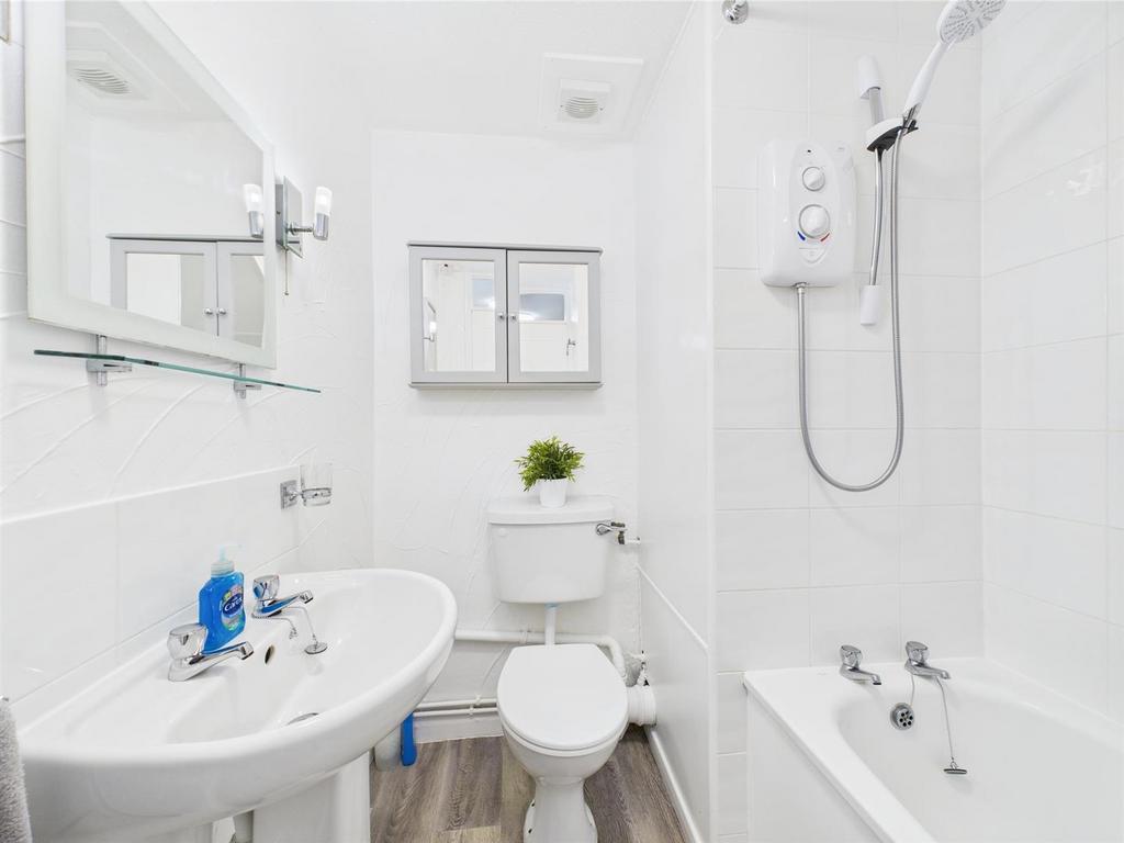 CAM02742 G0-PR0026-STILL046.jpg