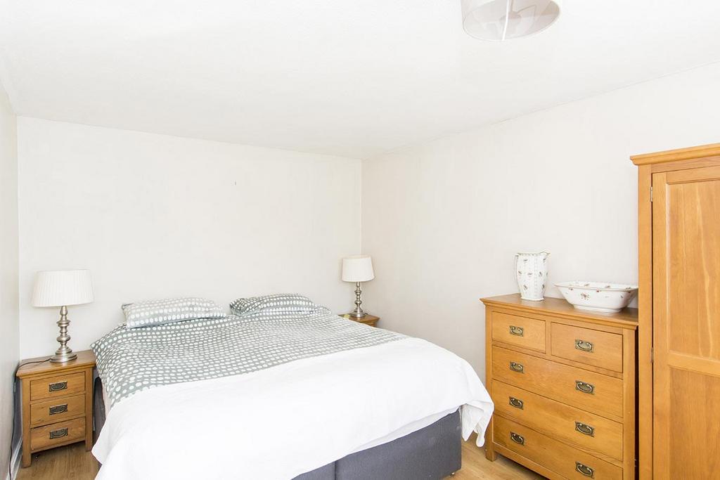 (Bedroom One Photo Two)