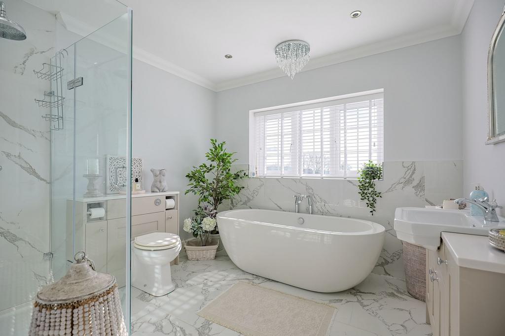 Family bathroom