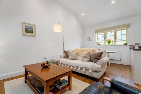 124 New Road, Woodstock, OX20 1PD